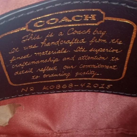 COACH SIGNATURE STUD WRISTLET - Picture 10 of 10